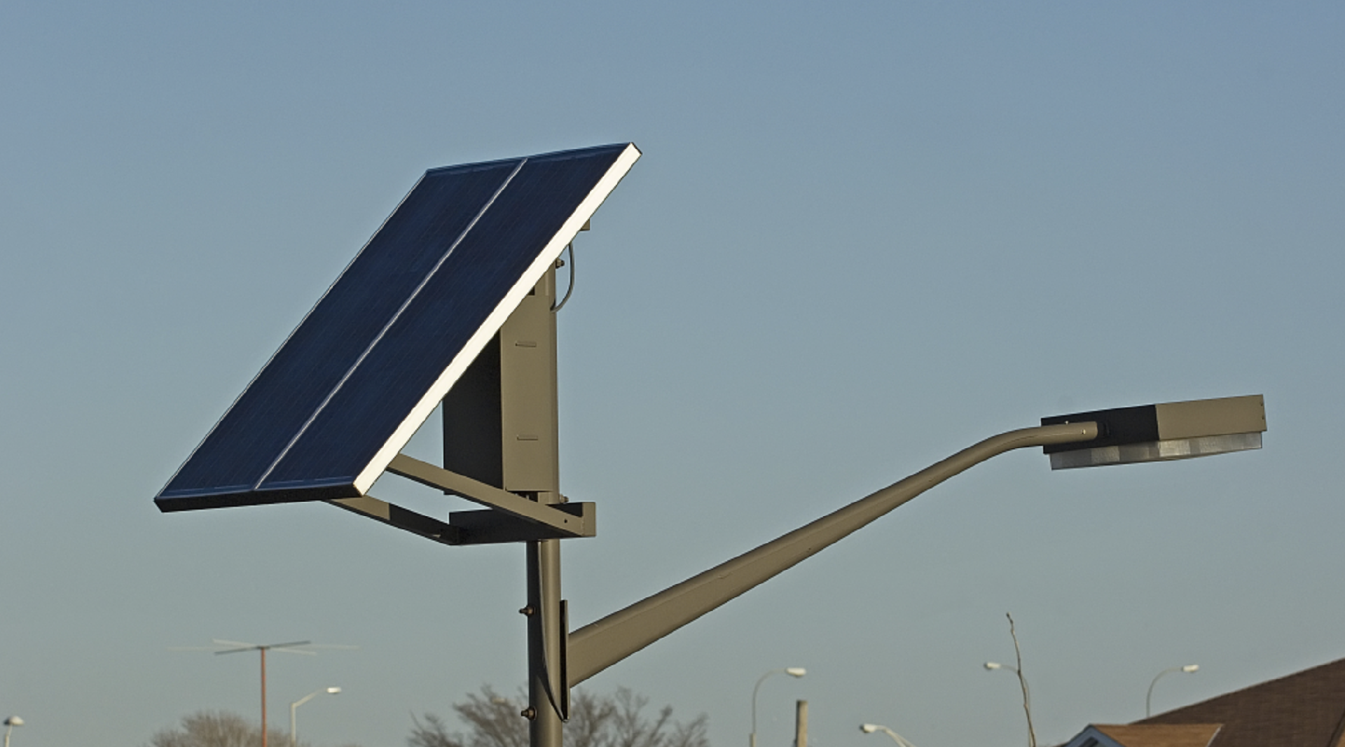 为什么要使用太阳能路灯？？？？？？